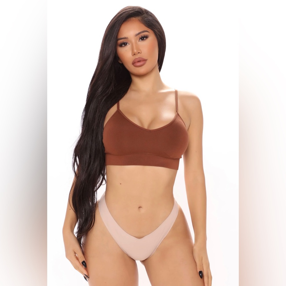 Brand New Fashion Nova My Everyday Bralette